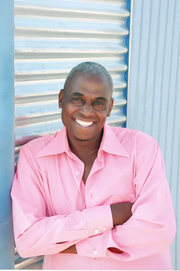 Professional headshot in Johannesburg by Lisa Trocchi, photo 7 of 18