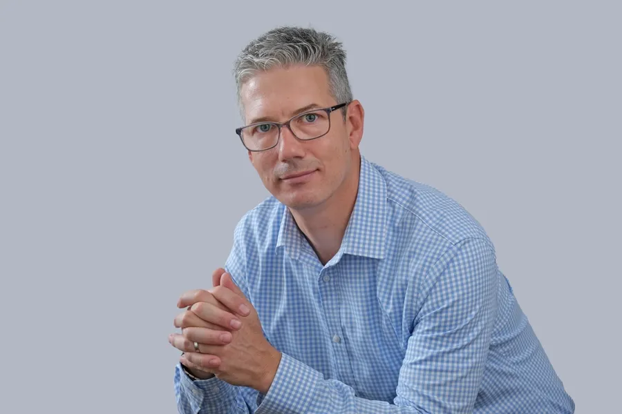 Professional headshot in Johannesburg by Lisa Trocchi, photo 13 of 18