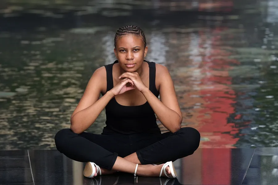Portrait photography by Lisa Trocchi, photo 2 of 17