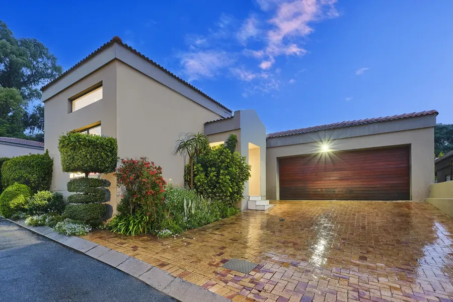 Real estate photography in Johannesburg by Lisa Trocchi, photo 6 of 32
