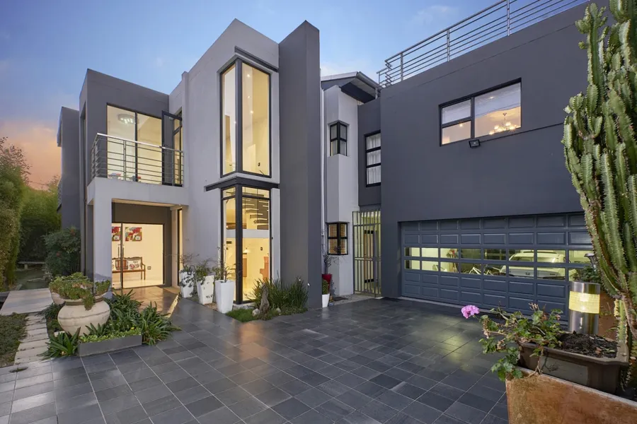 Real estate photography in Johannesburg by Lisa Trocchi, photo 23 of 32