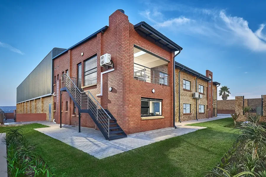 Real estate photography in Johannesburg by Lisa Trocchi, photo 31 of 32